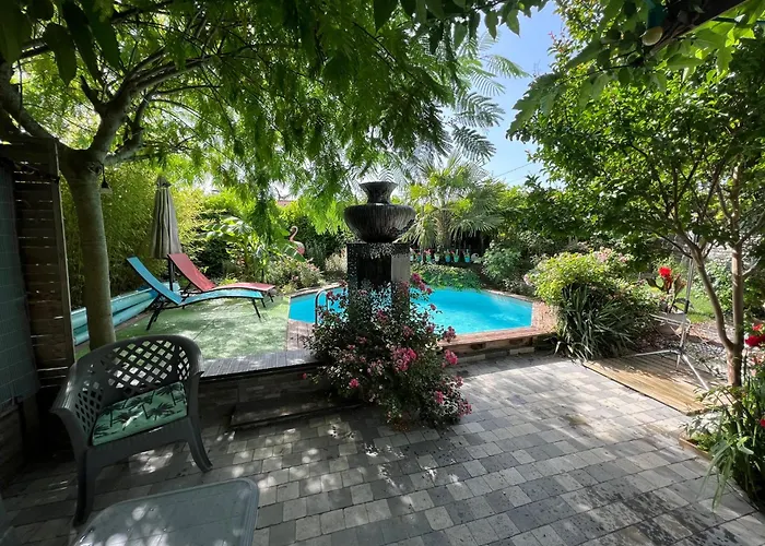 La Parenthese Bed and Breakfast