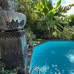 Bed & Breakfast La Parenthese Nievroz